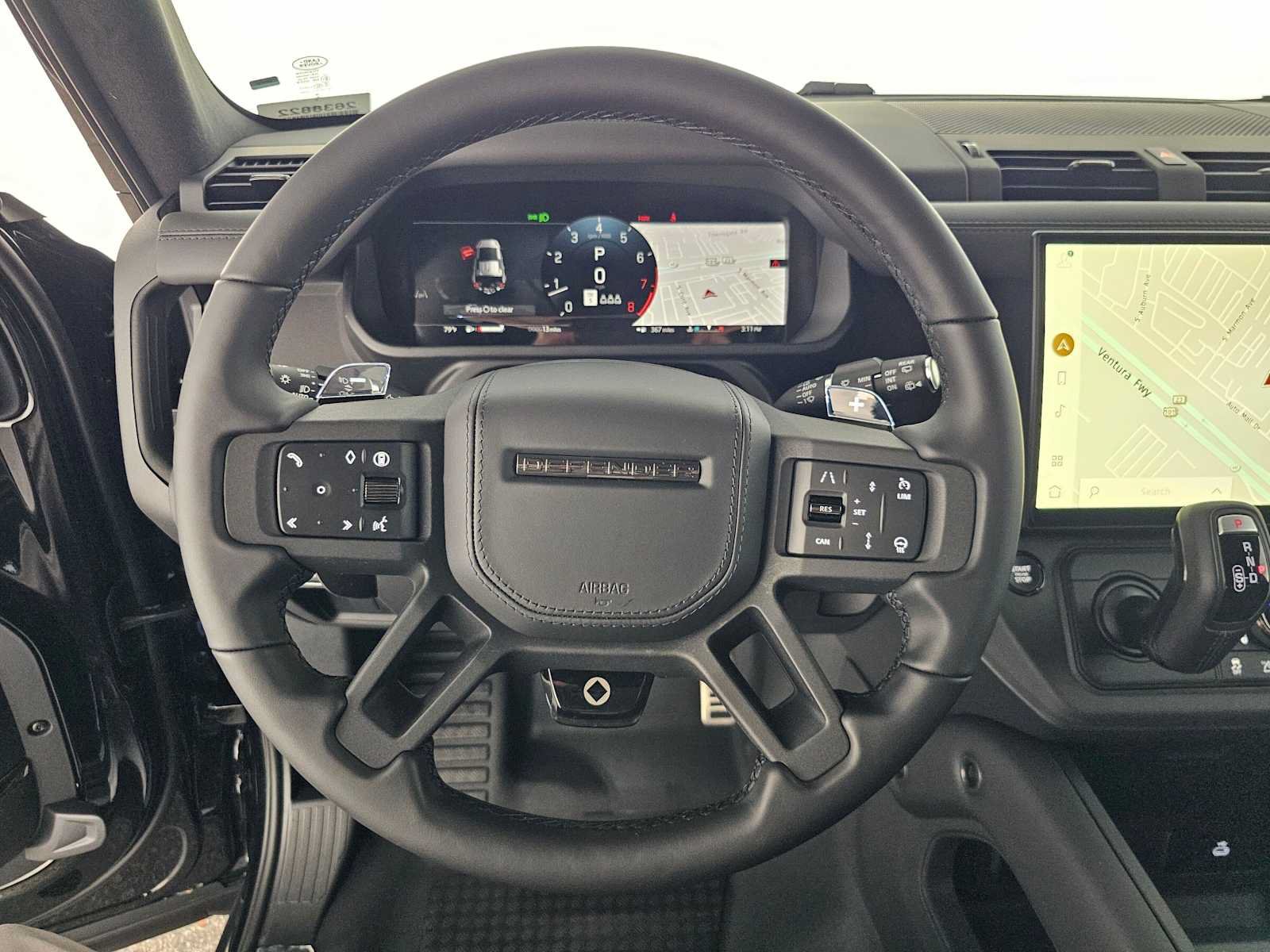 New 2026 Land Rover Defender 110 OCTA AWD/4WD image 22