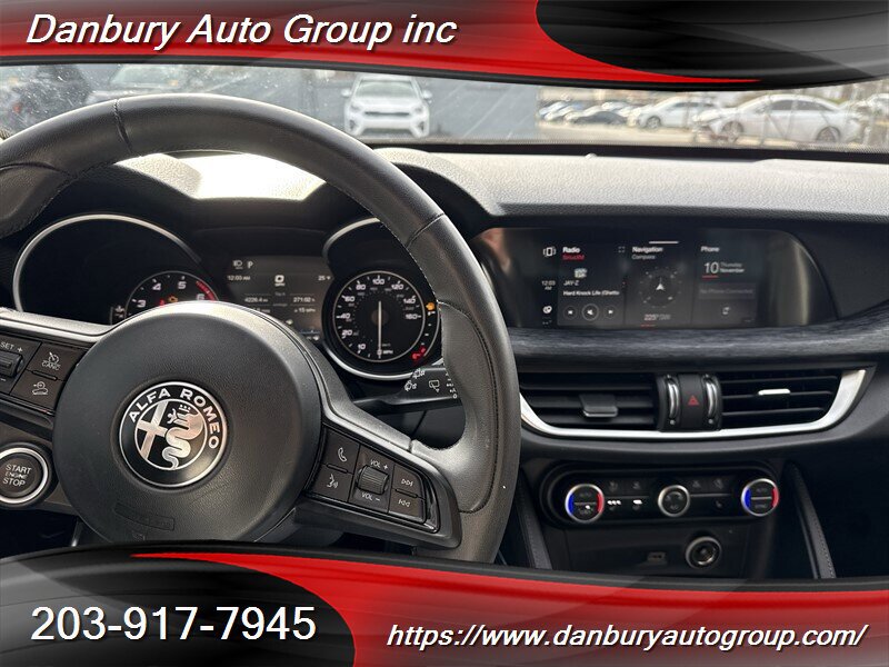 Used 2021 Alfa Romeo Stelvio Sprint w/ Cold Weather Package AWD/4WD image 10