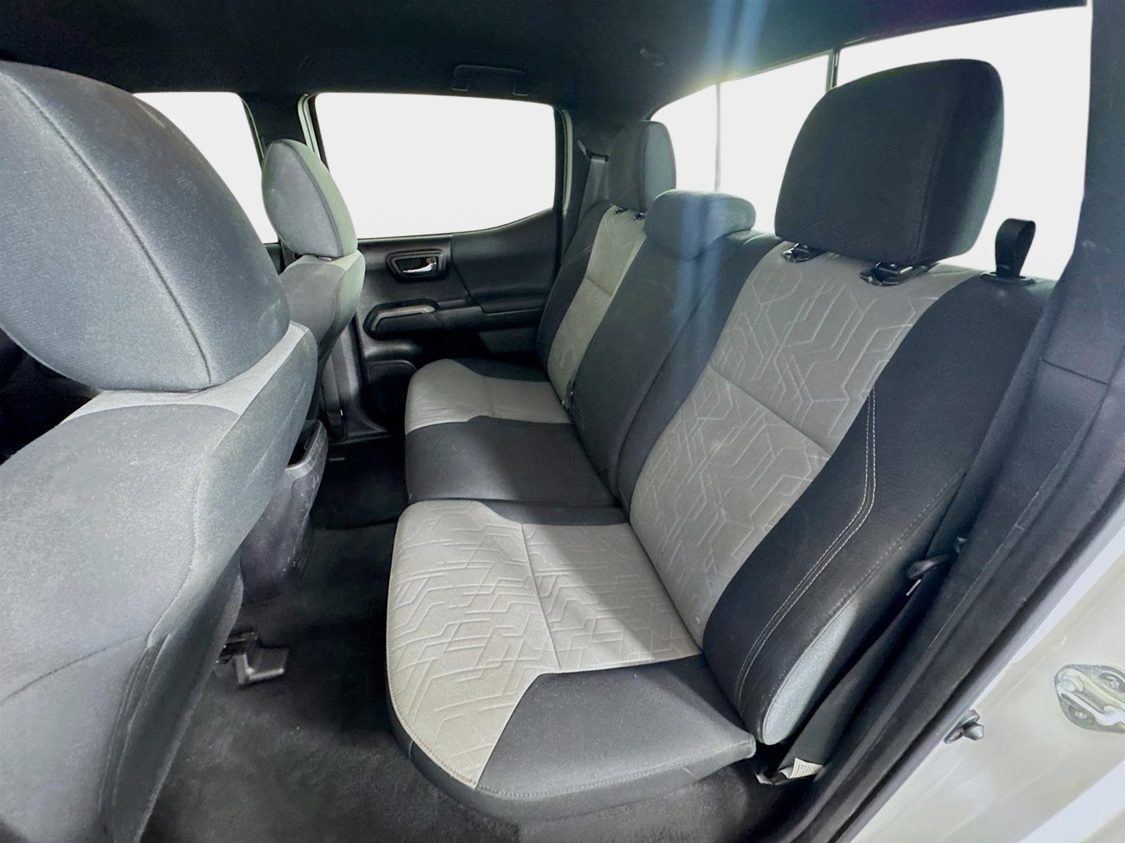 Used 2023 Toyota Tacoma TRD Sport w/ Advanced Technology Package image 21