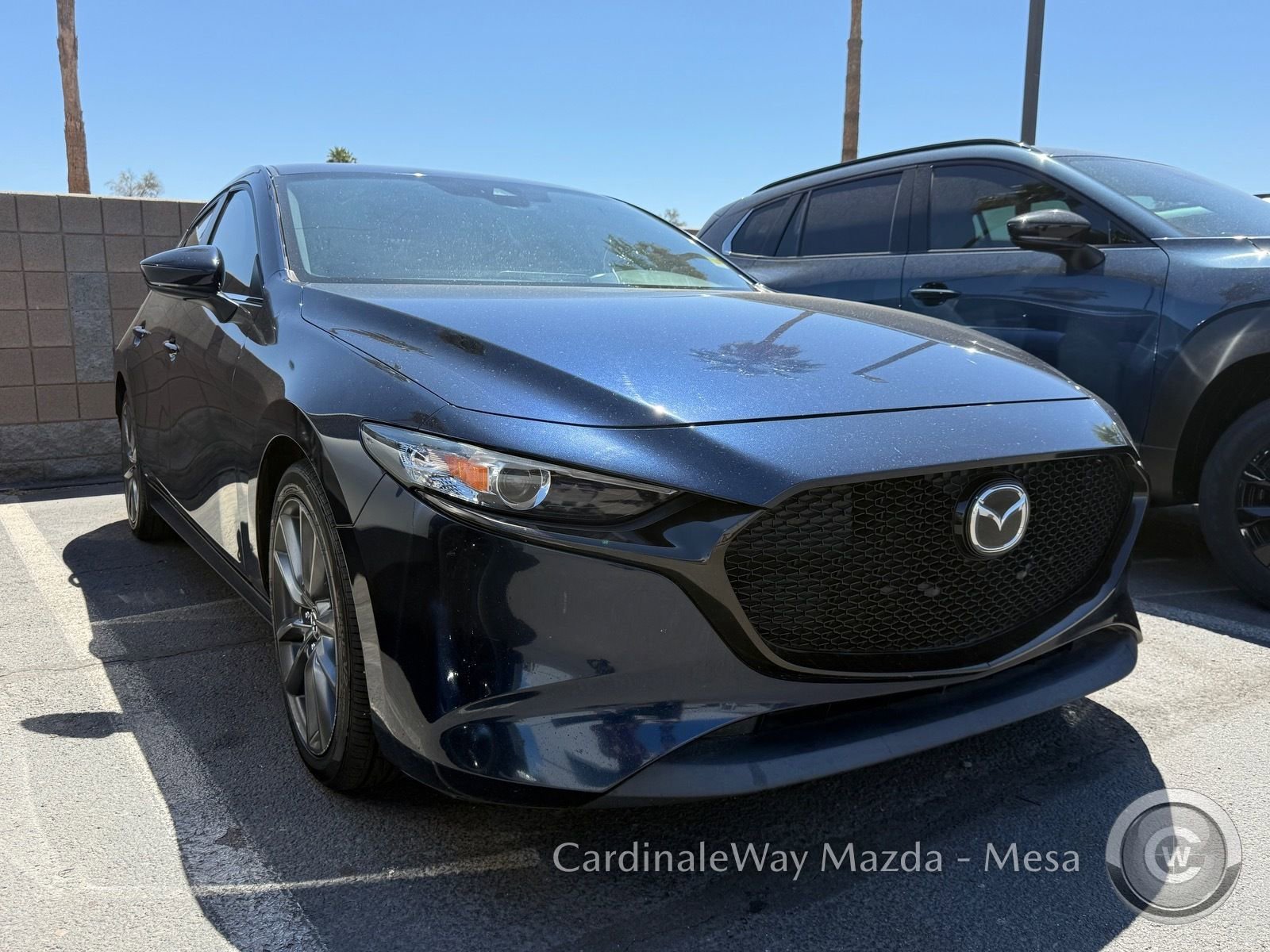 Used 2019 MAZDA MAZDA3 Hatchback image 2