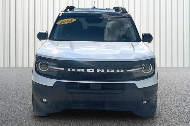Used 2025 Ford Bronco Sport Outer Banks w/ Outer Banks Tech Package+ AWD/4WD image 3