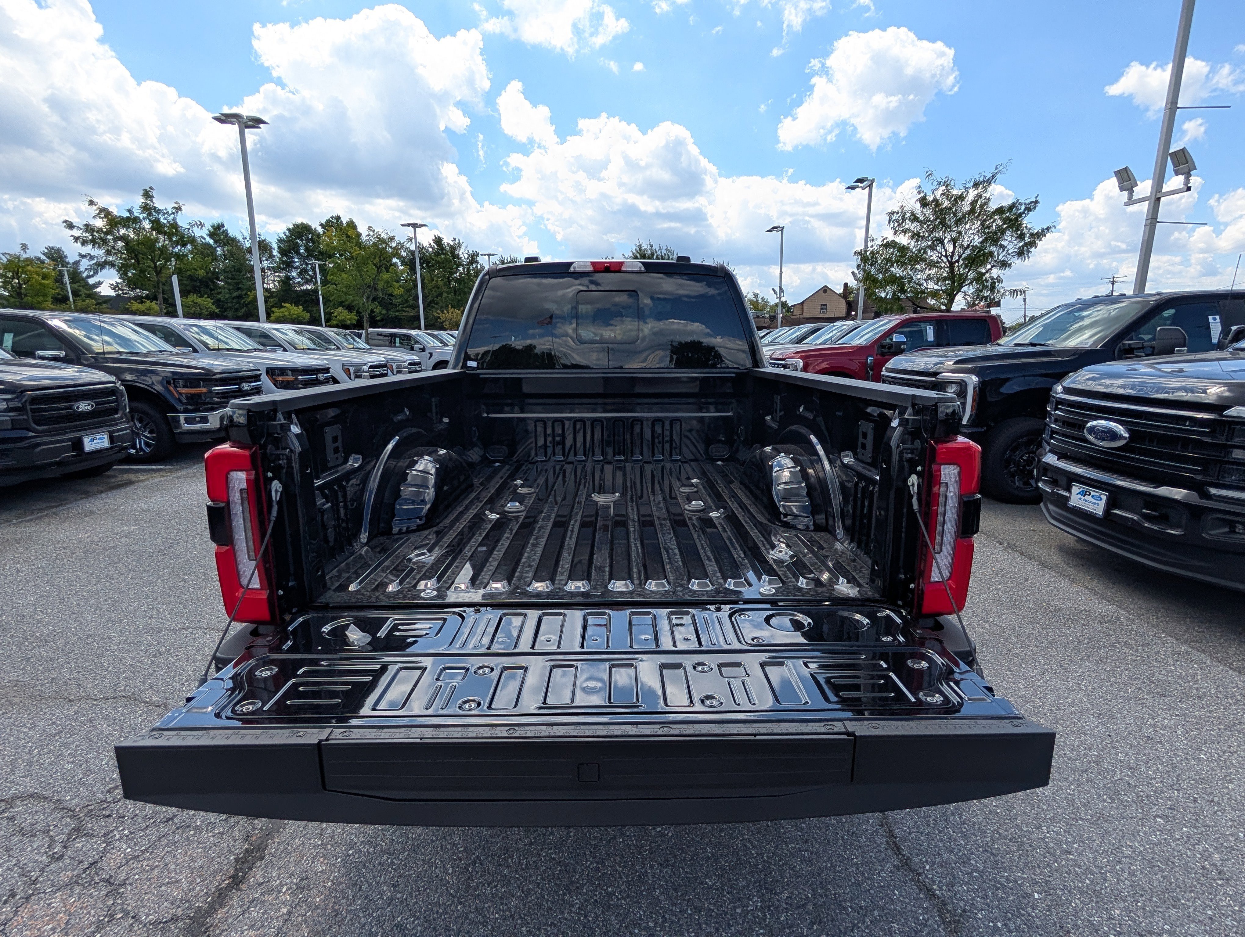New 2026 Ford F350 Platinum w/ Platinum Plus Package image 10