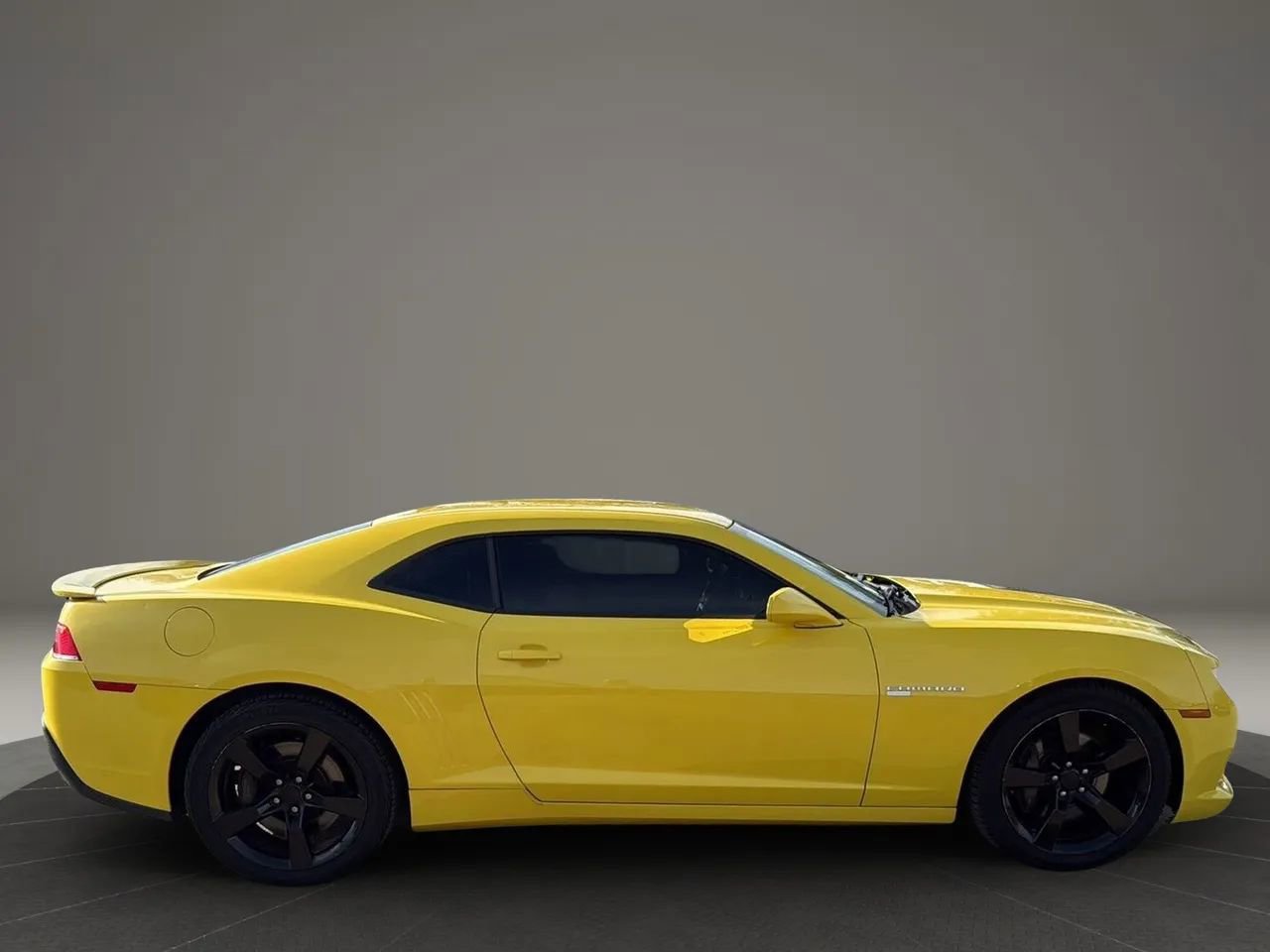 Used 2015 Chevrolet Camaro SS w/ Rear Vision Package image 4