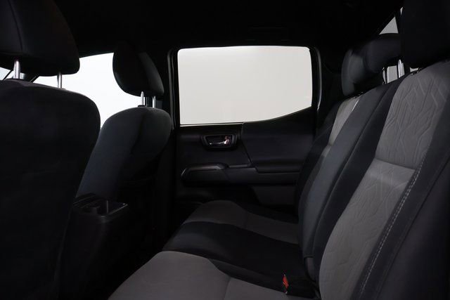 Used 2023 Toyota Tacoma TRD Sport AWD/4WD image 28