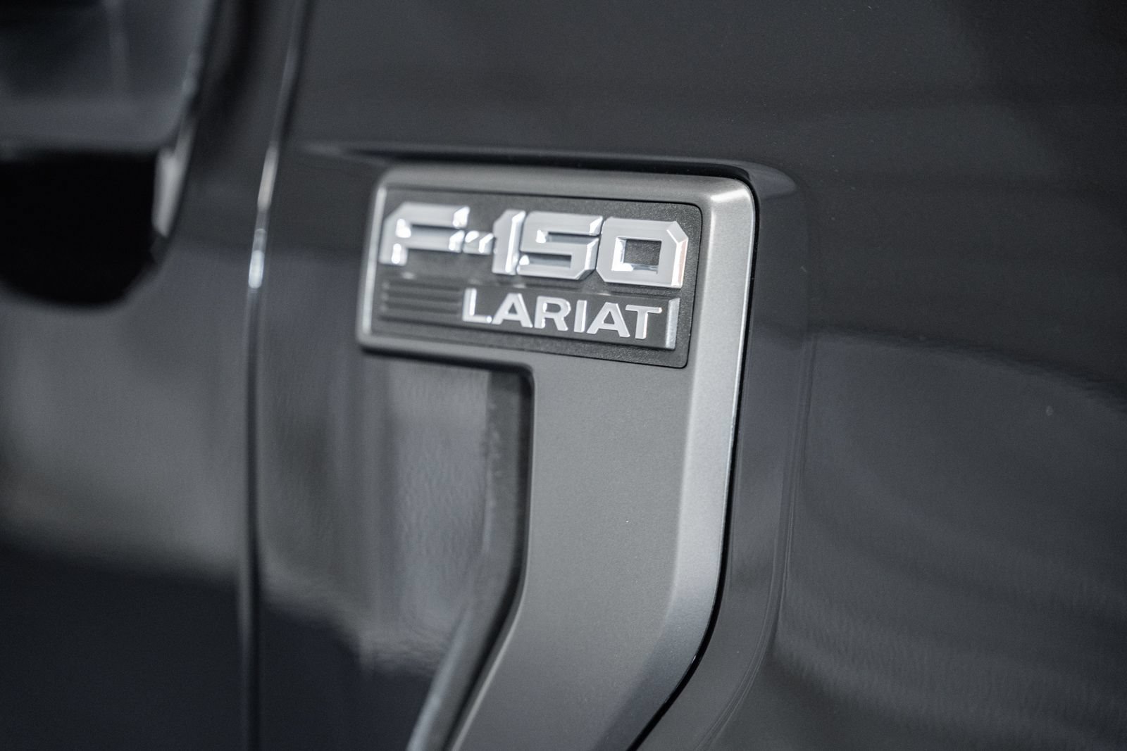 Used 2023 Ford F150 Lariat w/ Equipment Group 502A High AWD/4WD image 15