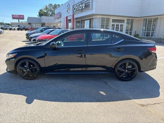 Used 2023 Nissan Sentra SR w/ Midnight Edition Package FWD image 1
