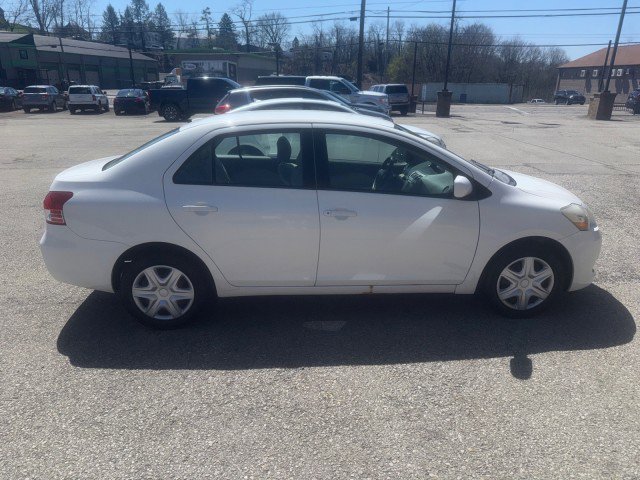 Used 2010 Toyota Yaris Sedan image 6