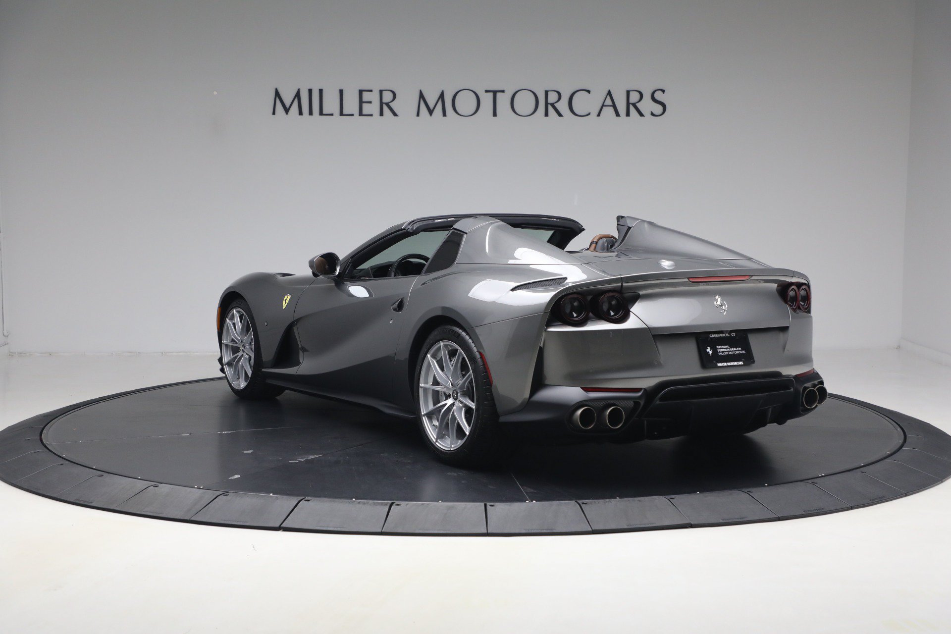 Certified 2021 Ferrari 812 GTS RWD image 5