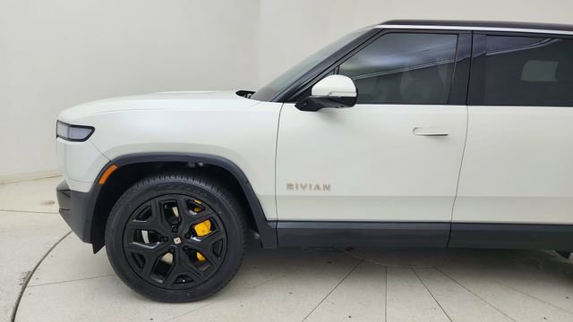 Used 2024 Rivian R1S Adventure AWD/4WD image 9