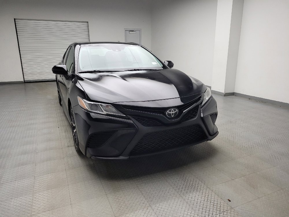 Used 2020 Toyota Camry SE image 14