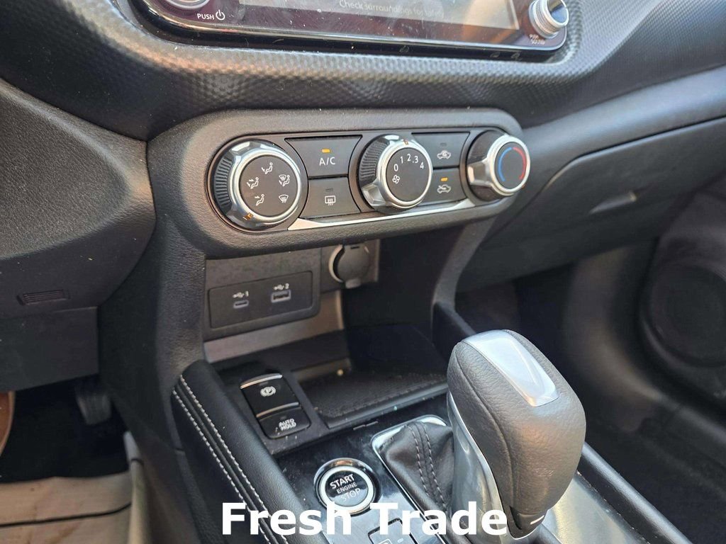 Used 2024 Nissan Kicks SV image 15