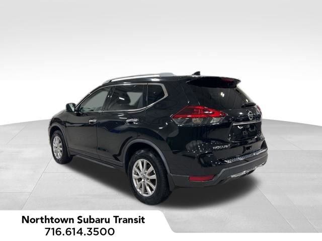 Used 2018 Nissan Rogue SV w/ Premium Package AWD/4WD image 3