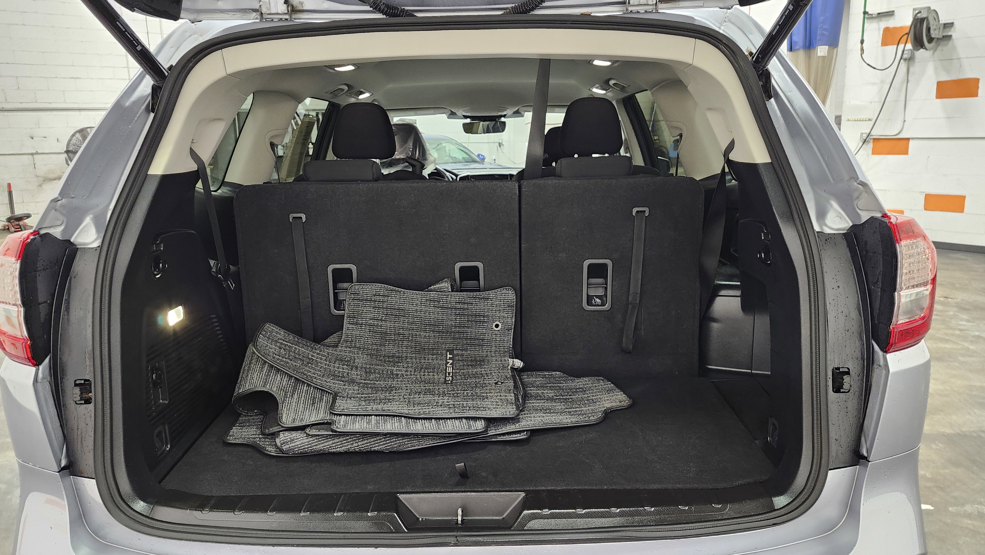 Used 2025 Subaru Ascent Premium image 20