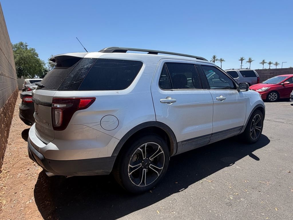 Used 2015 Ford Explorer Sport w/ Equipment Group 401A AWD/4WD image 4