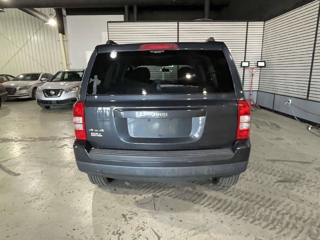 Used 2015 Jeep Patriot Sport w/ Power Value Group AWD/4WD image 4