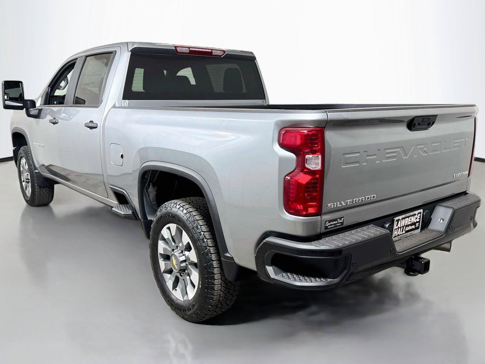 New 2026 Chevrolet Silverado 2500 Custom w/ Custom Value Package AWD/4WD image 3