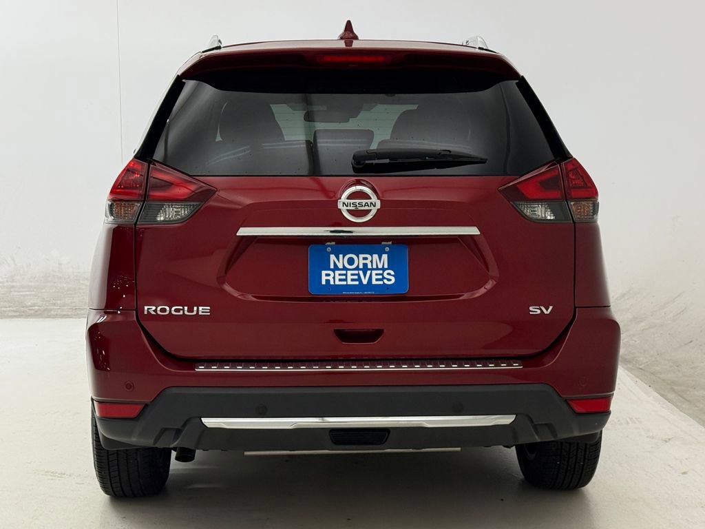 Used 2019 Nissan Rogue SV w/ Premium Package FWD image 8