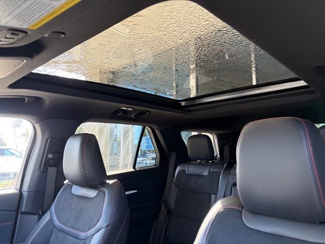New 2026 Ford Explorer ST w/ Sun And Sound Package image 2