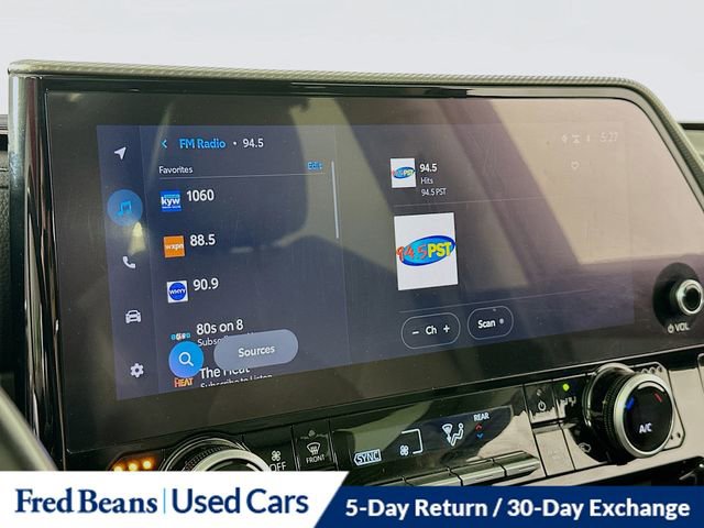 Used 2023 Toyota Highlander Platinum image 11