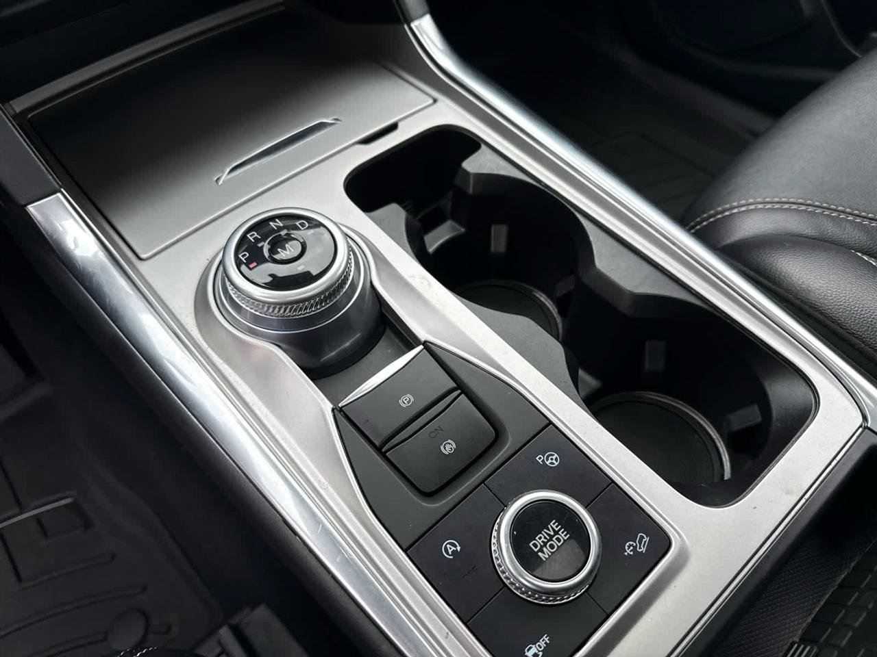 Used 2020 Ford Explorer ST w/ Premium Technology Package AWD/4WD image 16