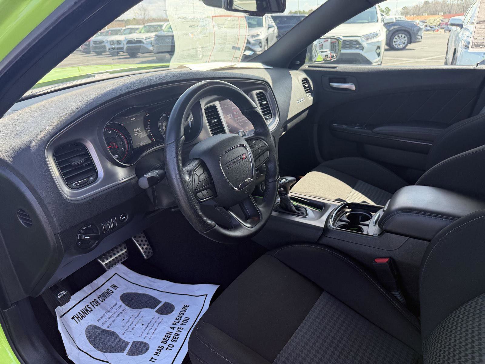 Used 2023 Dodge Charger R/T w/ Blacktop Package image 13