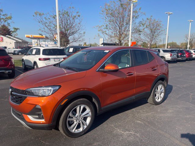 Used 2023 Buick Encore GX Preferred w/ Cold Weather Comfort Package FWD image 4