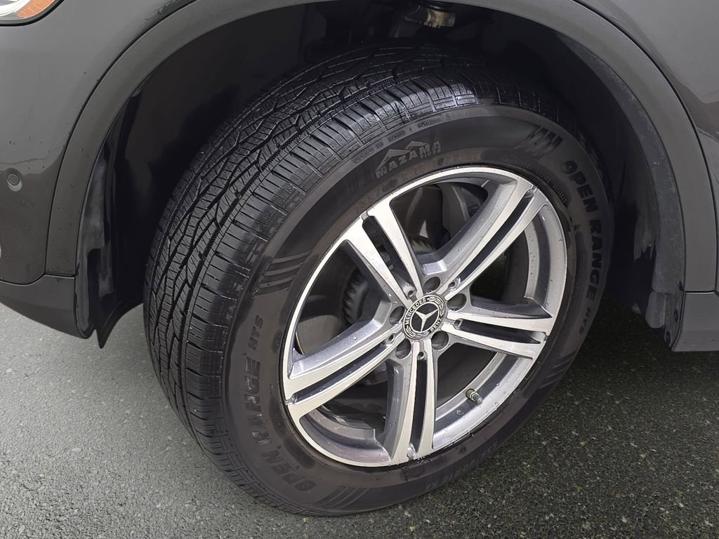 Used 2021 Mercedes-Benz GLC 300 GLC 300 image 35