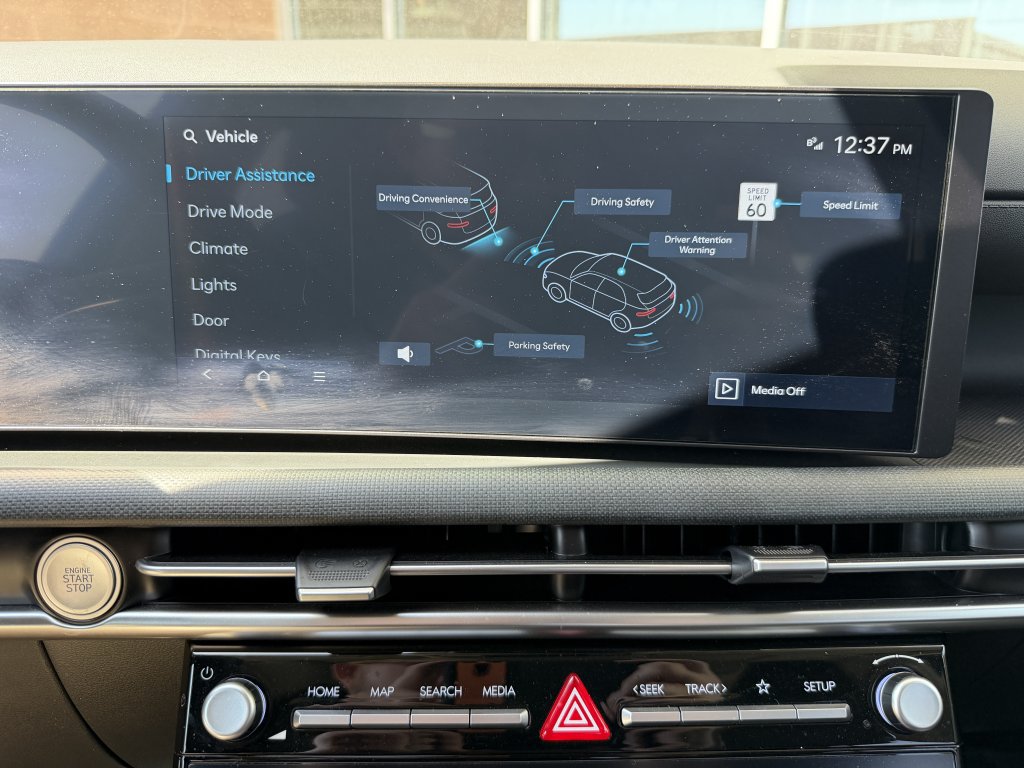 Used 2025 Hyundai Tucson SEL FWD image 20