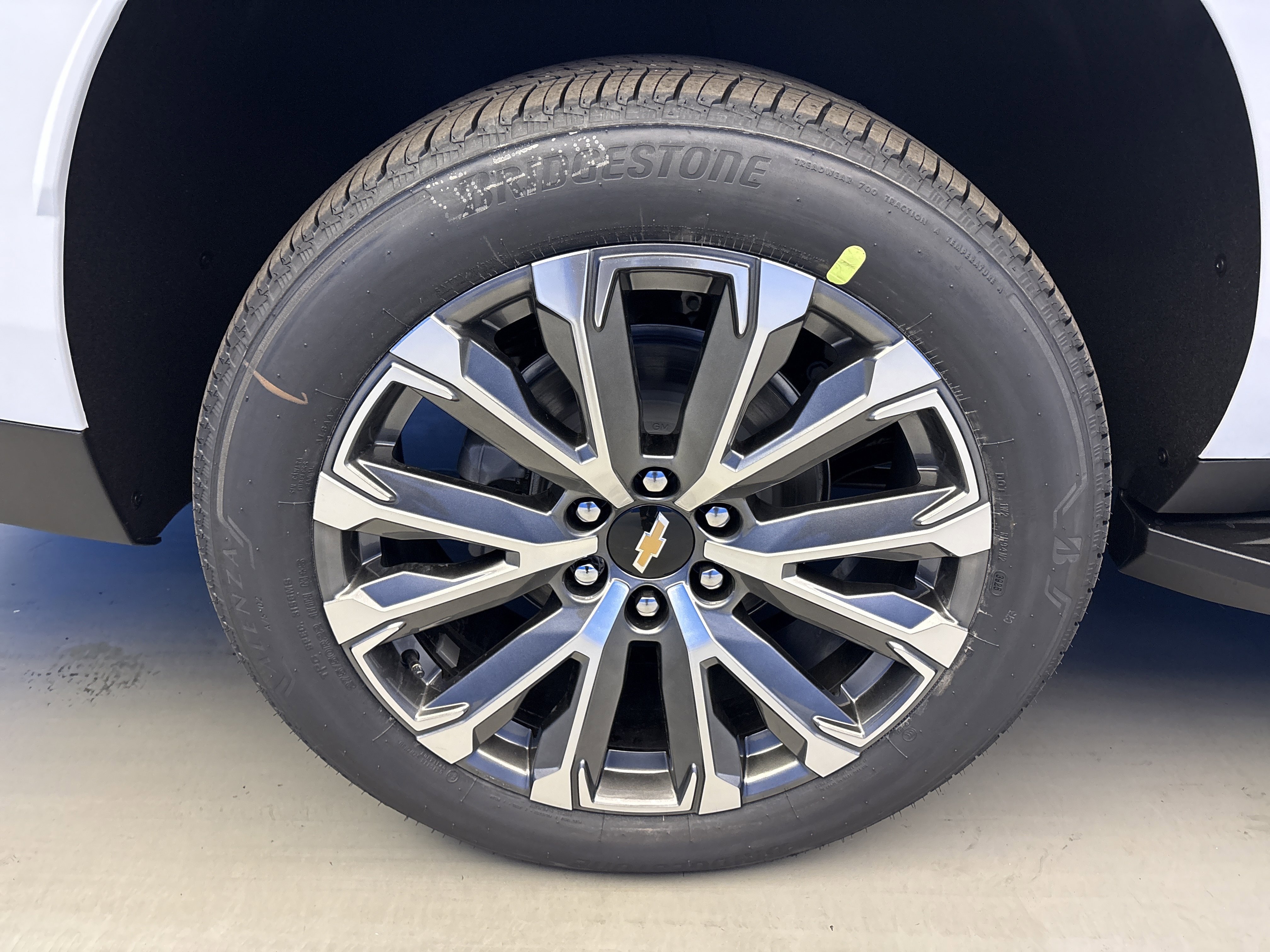 New 2026 Chevrolet Suburban High Country image 8