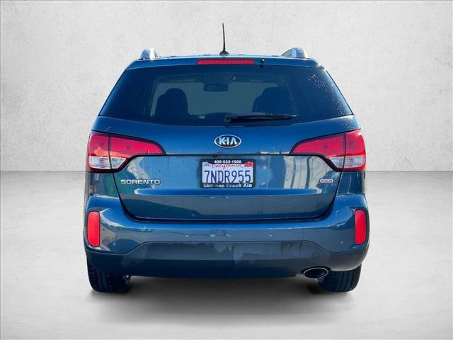Used 2015 Kia Sorento LX image 6
