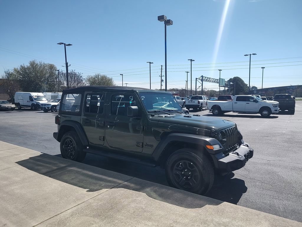 Used 2023 Jeep Wrangler Sport image 7