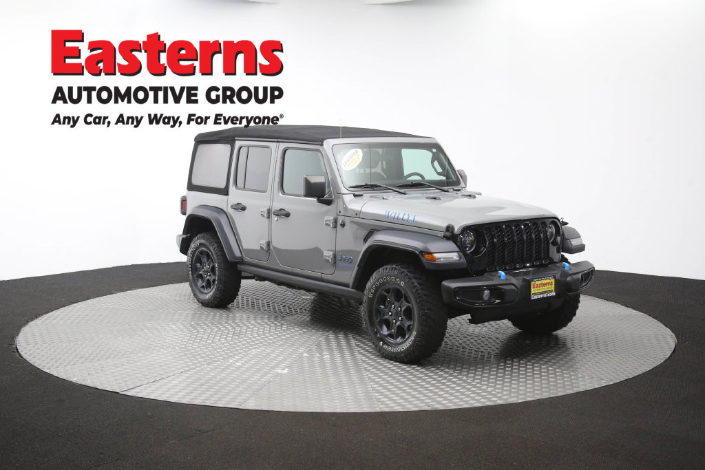Used 2023 Jeep Wrangler Unlimited w/ Cold Weather Group AWD/4WD image 53