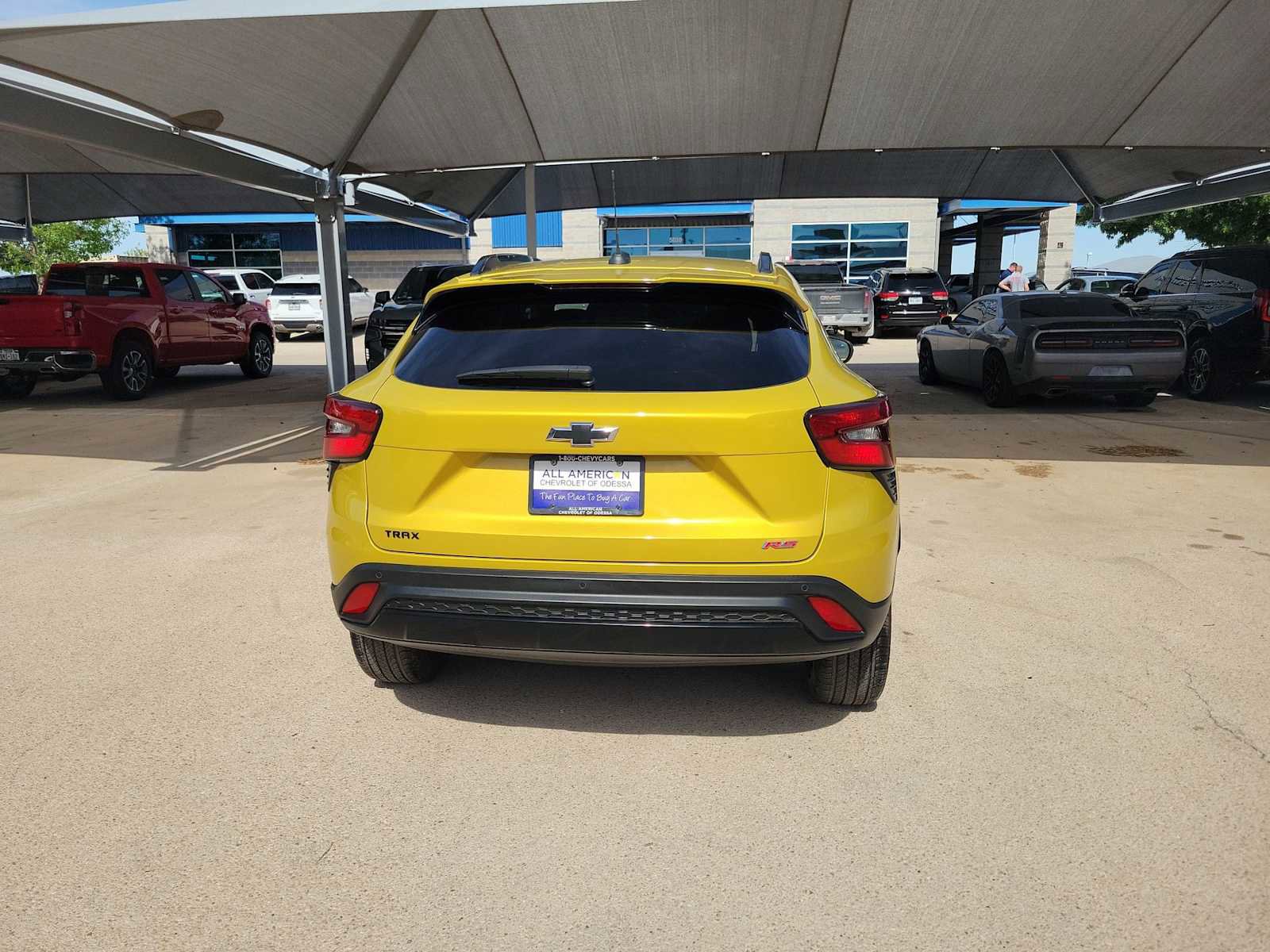 Used 2025 Chevrolet Trax RS w/ Sunroof Package FWD image 7