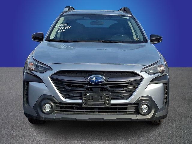 Certified 2025 Subaru Outback Premium image 2