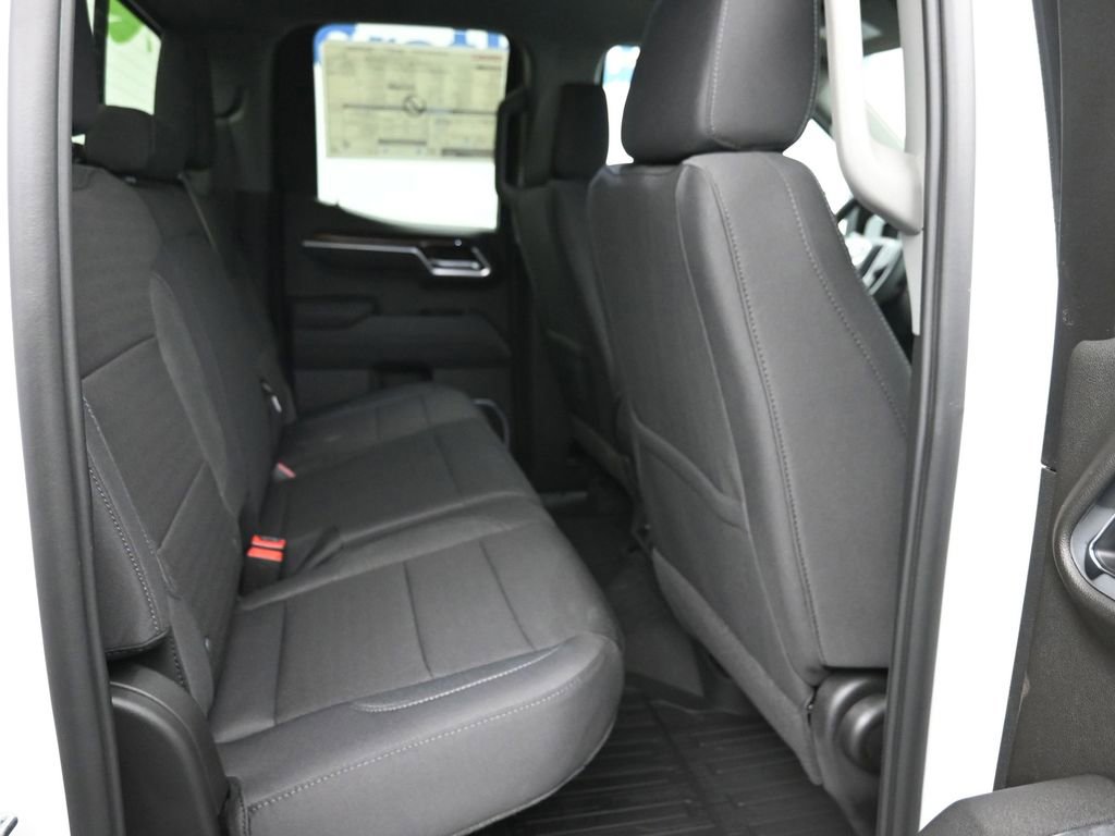 New 2026 GMC Sierra 1500 SLE AWD/4WD image 8
