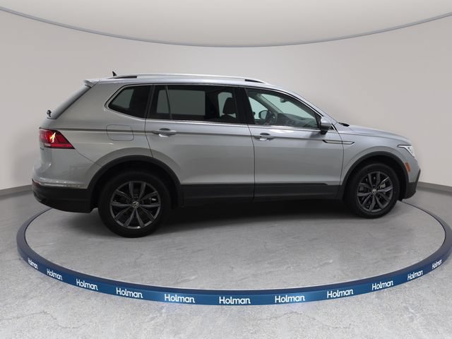 Used 2022 Volkswagen Tiguan SE AWD/4WD image 5