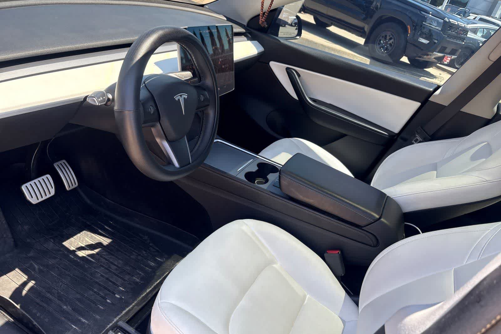 Used 2021 Tesla Model Y Performance AWD/4WD image 12