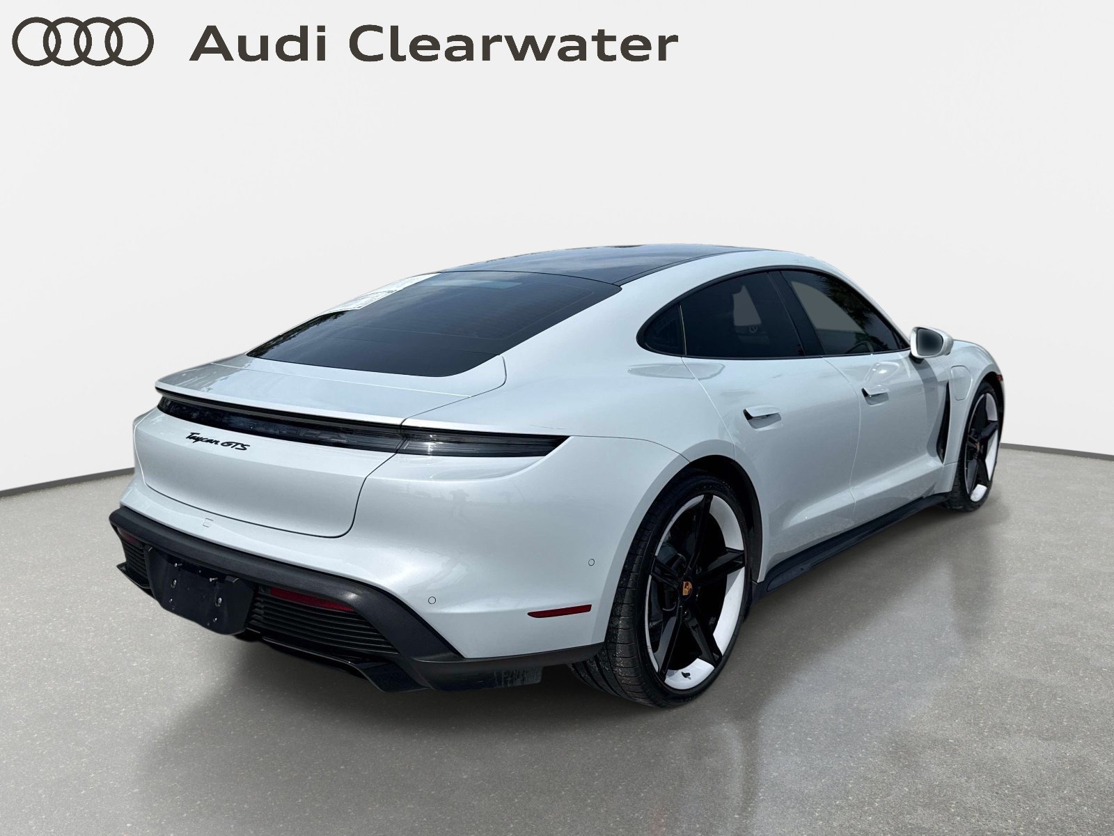 Used 2024 Porsche Taycan GTS AWD/4WD image 4