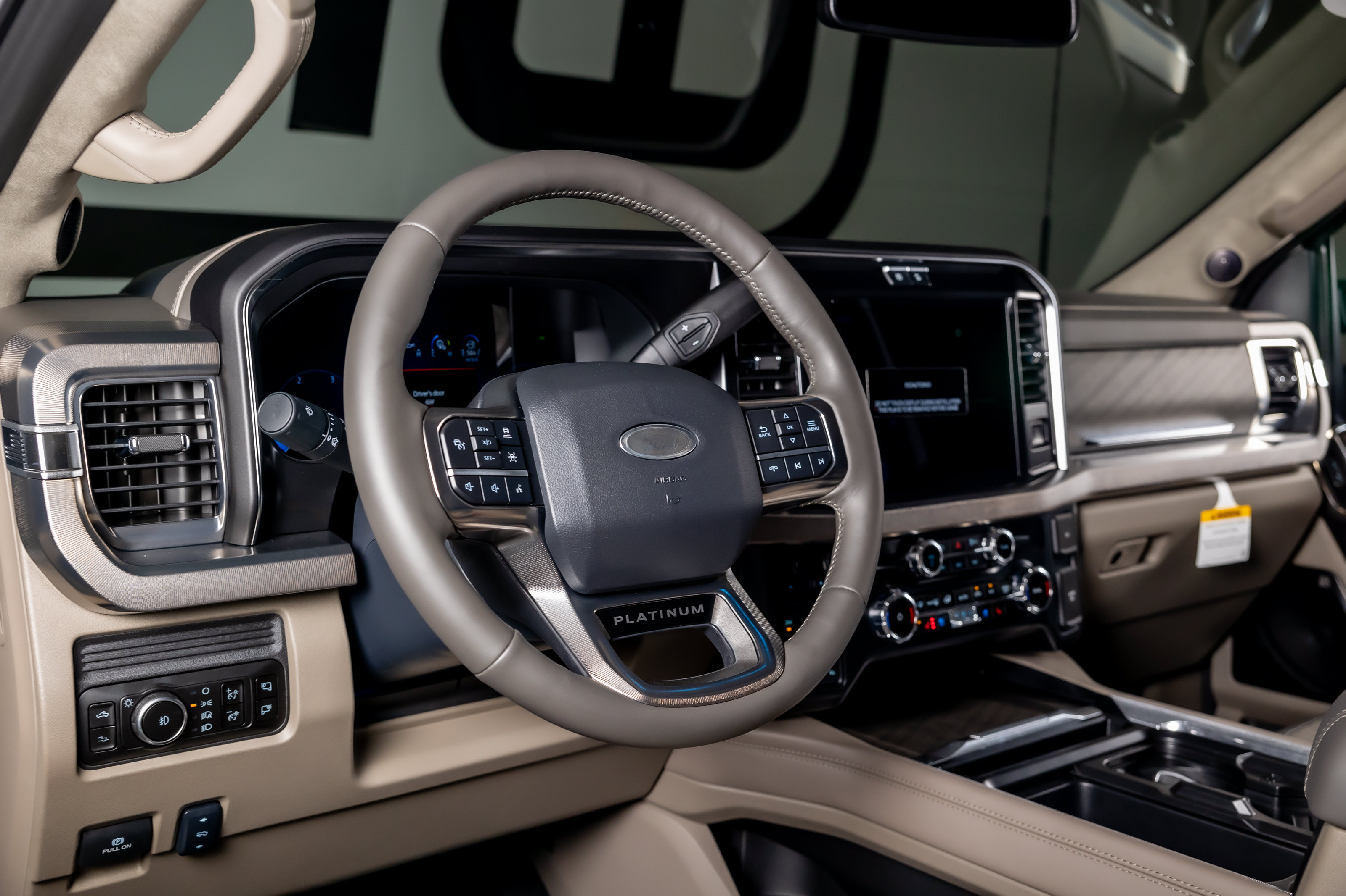 Used 2026 Ford F350 Platinum w/ Platinum Plus Package AWD/4WD image 27