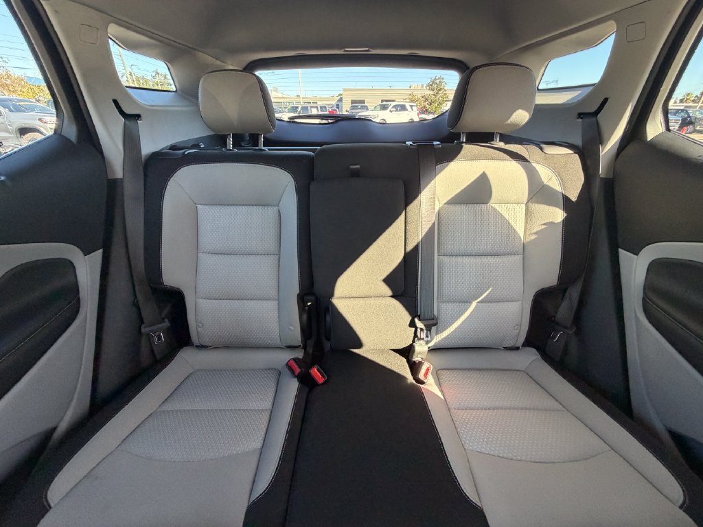 Used 2022 GMC Terrain SLE w/ Driver Convenience Package AWD/4WD image 33