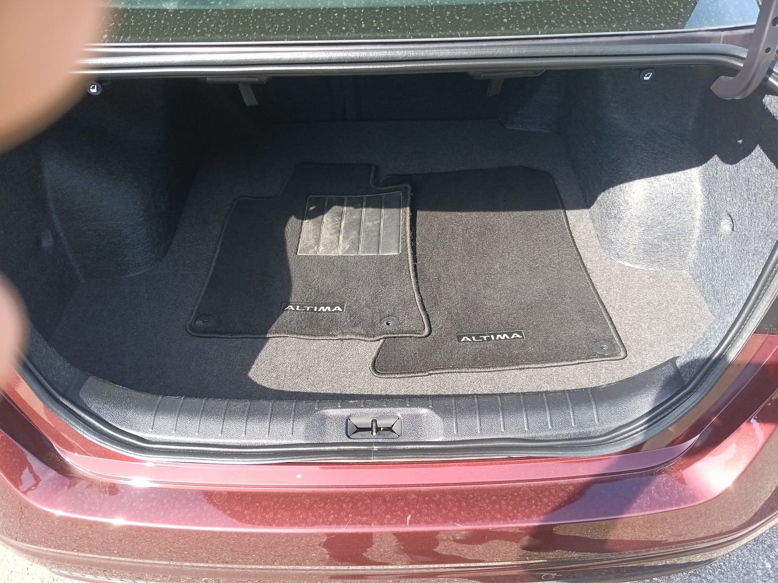 Used 2024 Nissan Altima 2.5 SV image 23