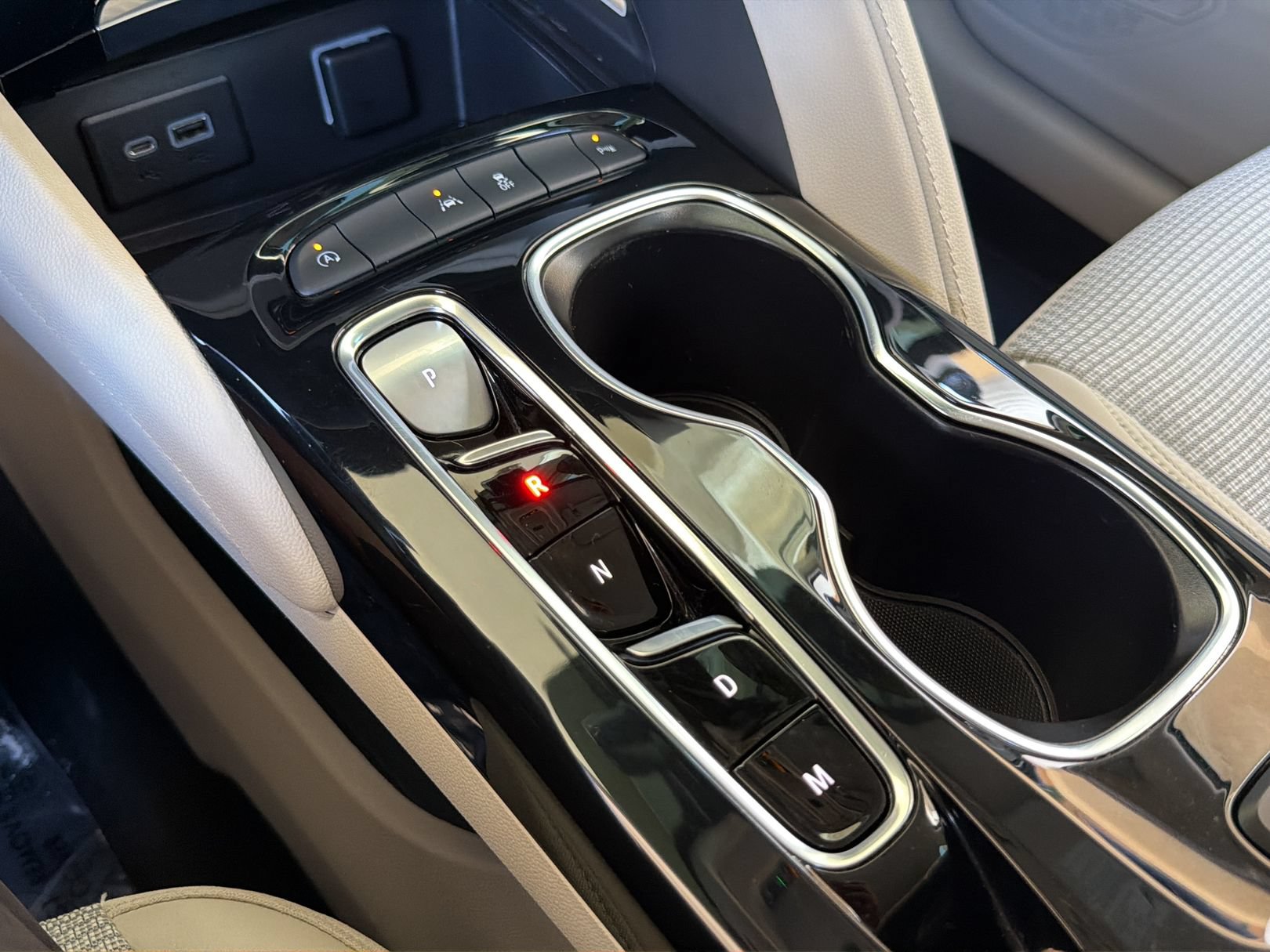 Used 2022 Buick Envision Preferred FWD image 24