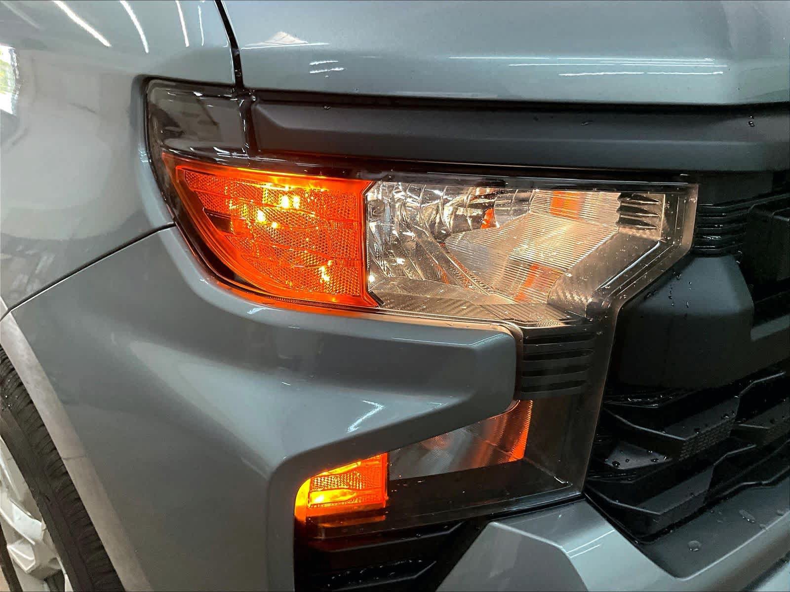 Used 2026 Chevrolet Silverado 1500 Custom RWD image 30