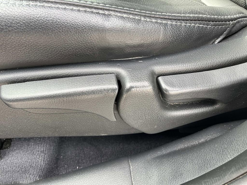 Used 2015 Kia Sorento LX image 28