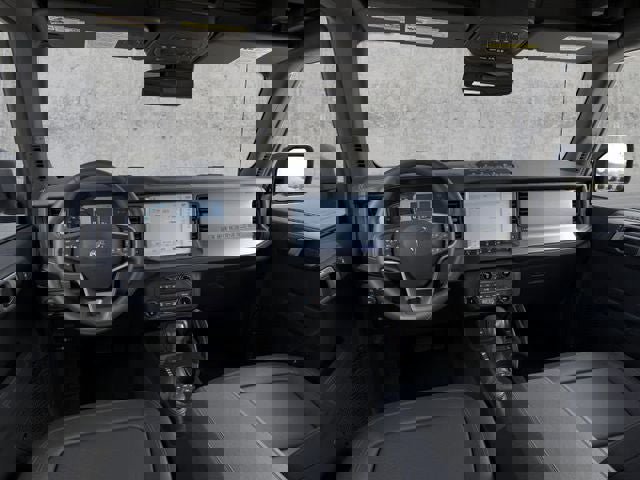 New 2025 Ford Bronco Badlands image 9