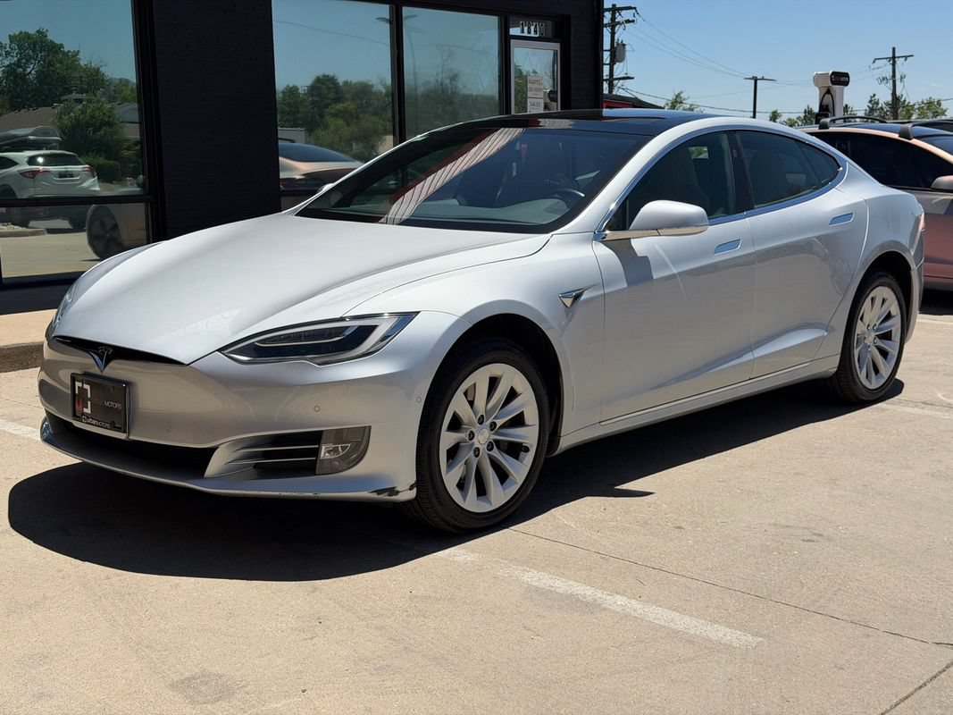 Used 2016 Tesla Model S 90D AWD/4WD image 17