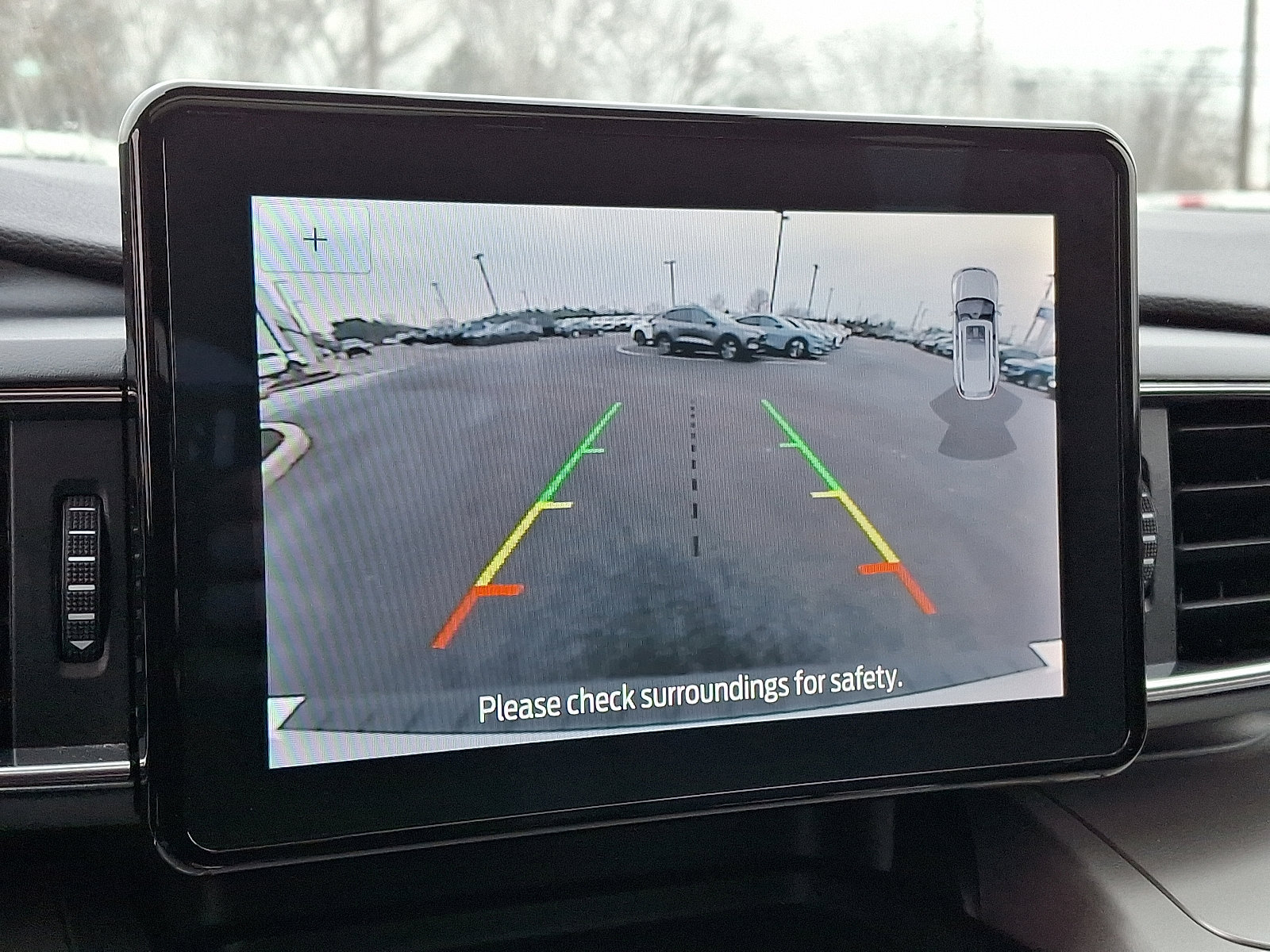 Certified 2022 Ford Explorer XLT w/ Equipment Group 202A image 20