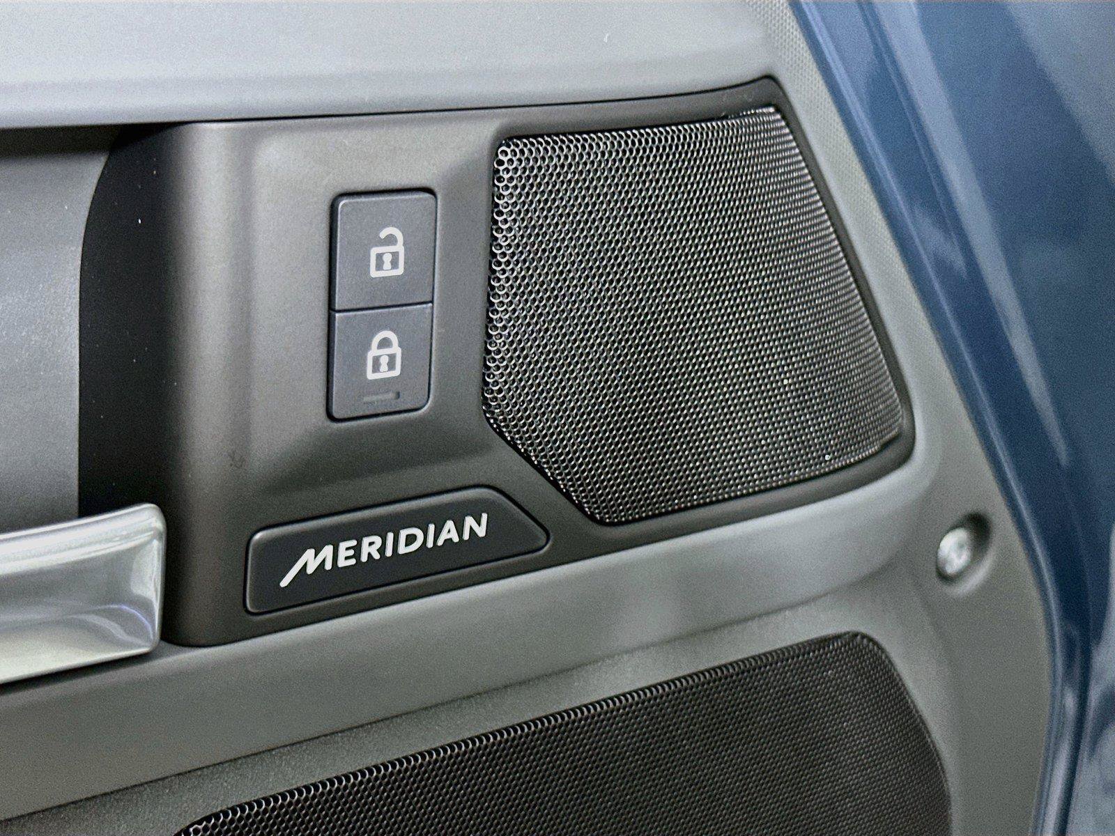 Certified 2026 Land Rover Defender 110 S AWD/4WD image 19
