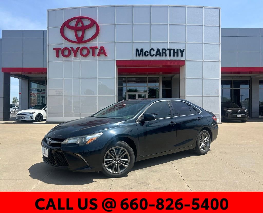 Used 2017 Toyota Camry SE FWD video 1