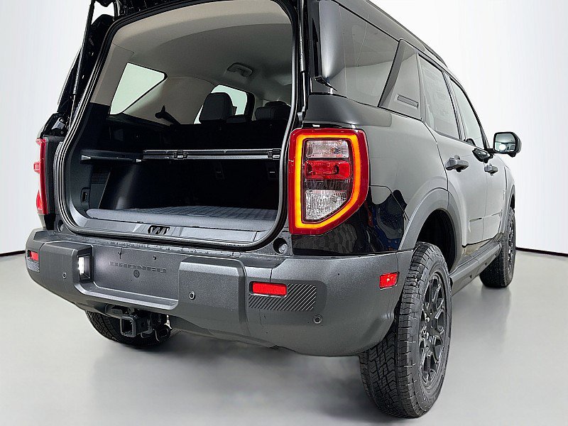 New 2025 Ford Bronco Sport Badlands image 16